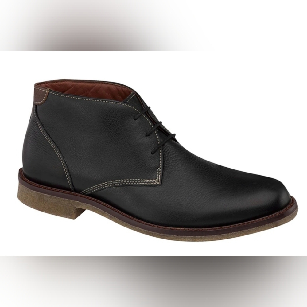 Johnston & Murphy  Copeland Chukka 25 Leather lace up ankle boots. Mem Size 8.5